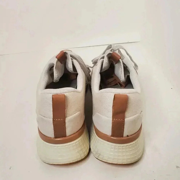 LacosteMen Lace Up Brand Logo Sneaker, Off White 8.5 - Picture 7 of 11